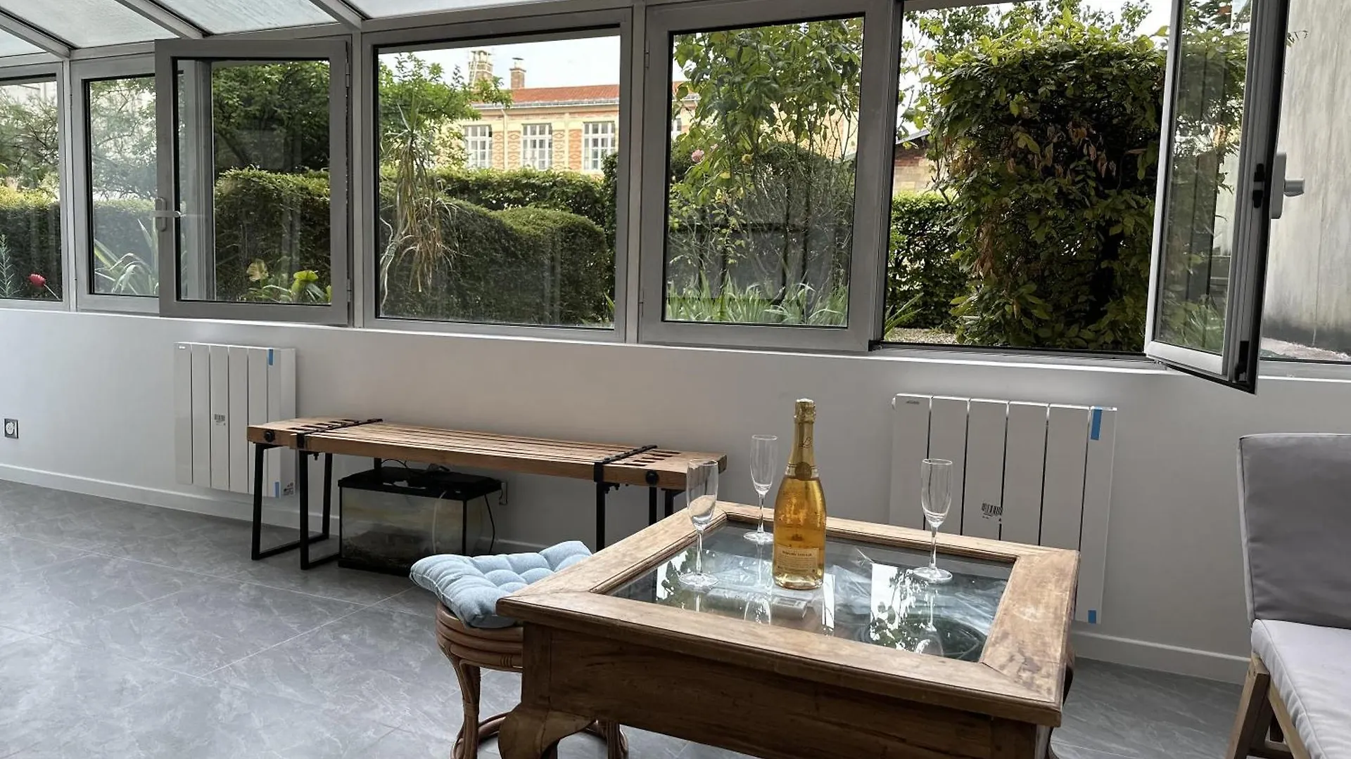 Paris Expo Cosy Appt T5 Avec Jardin Daire